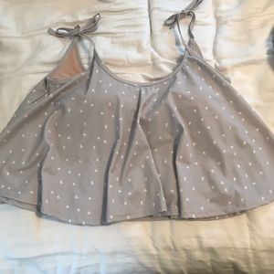 Kortni Jeane Grey & white flake swing top